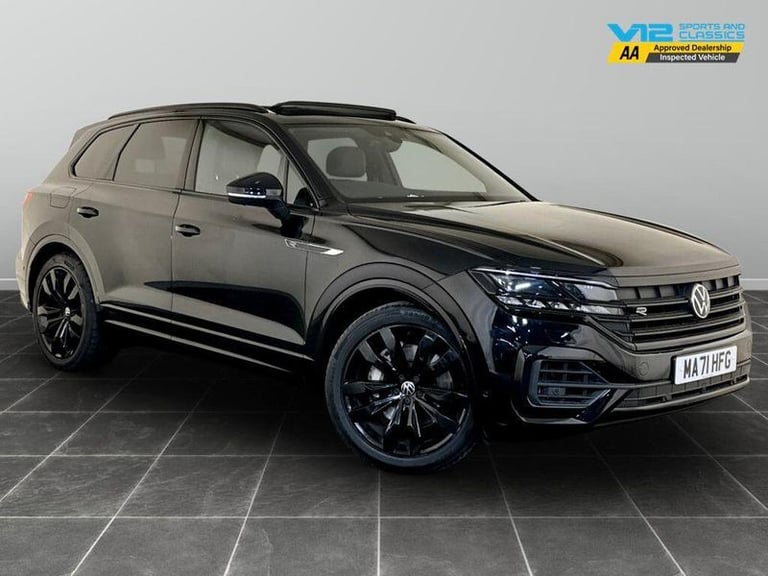 image for 2021 Volkswagen Touareg 3.0 V6 TSI 4Motion Black Edition 5dr Tip Auto ESTATE PETROL Automatic