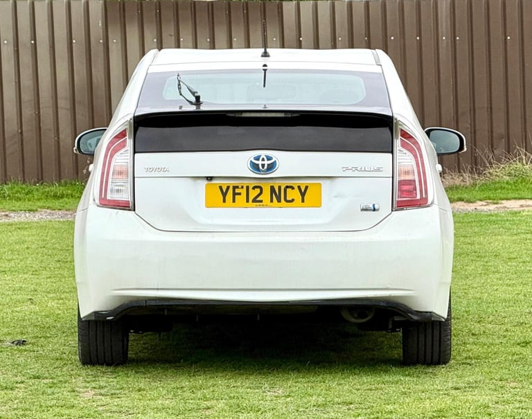 2012 Toyota Prius 1.8 VVT-h T Spirit Hatchback 5dr Petrol Hybrid CVT Euro 5 (s/s) (136 ps) HATCHB...