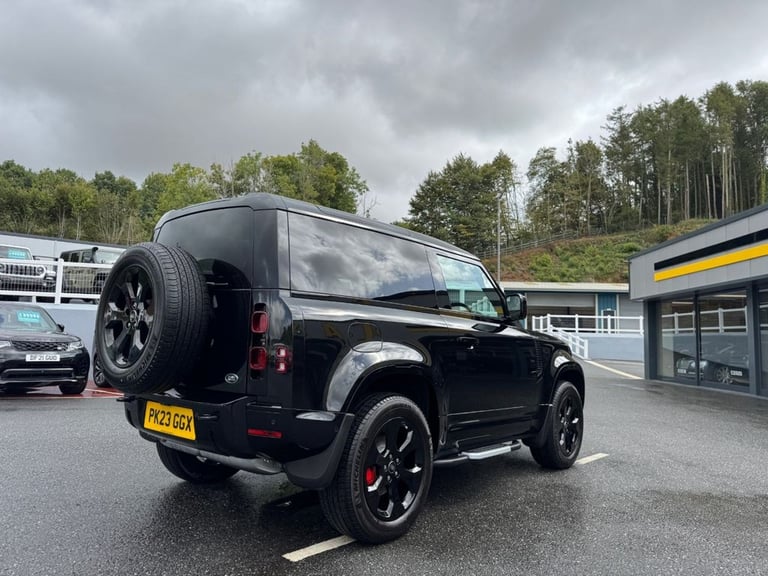 2023 23 LAND ROVER DEFENDER 3.0 D250 MHEV X-DYNAMIC SE Diesel Santorini Black