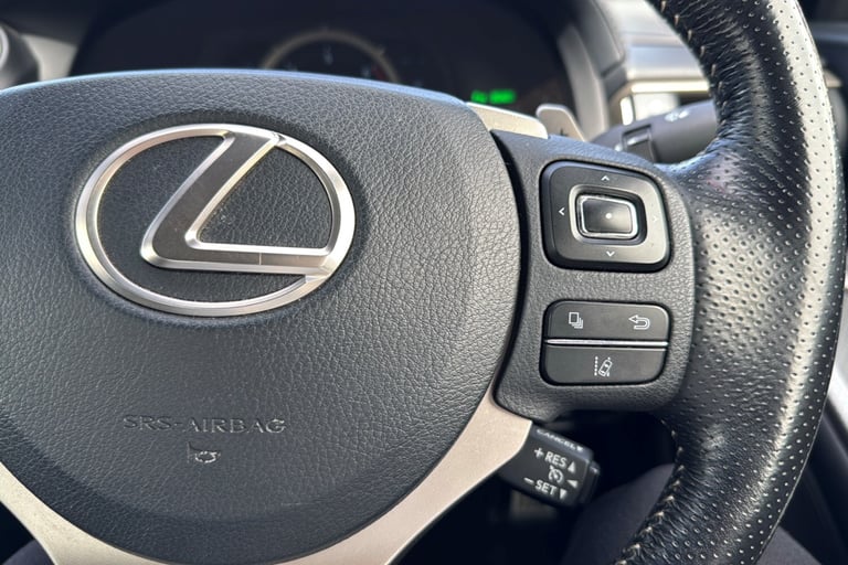 Lexus Rc 2.5 300h F Sport Coupe 2dr Petrol Hybrid CVT Euro 6 s/s 223 Ps