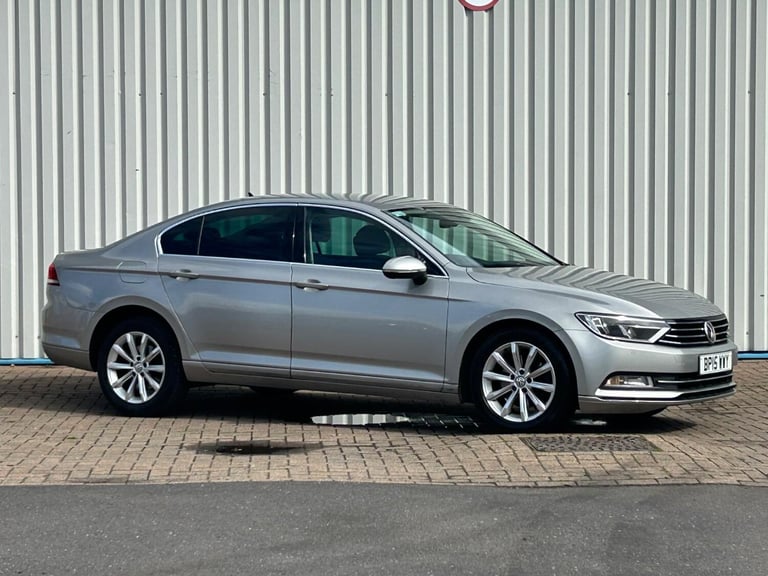 image for VOLKSWAGEN PASSAT 2.0 TDI BlueMotion Tech SE Business 2015