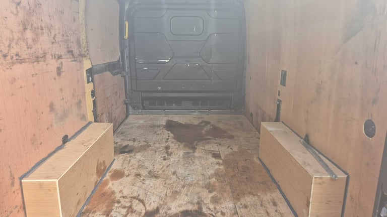 2021 Ford Transit 2.0 EcoBlue 130ps H2 Limited Van Auto Medium Roof Van Diesel Automatic