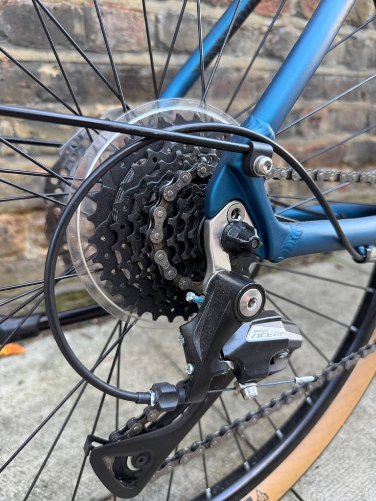 Raleigh Strava City Hybrid Bike - 50cm - Excellent Condition (Original Owner) 