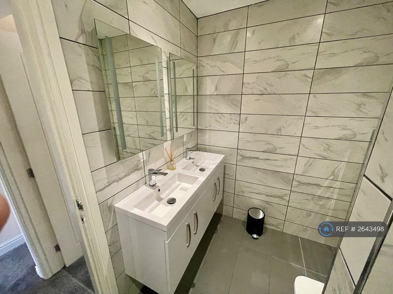 3 bedroom house in Northgate, Heptonstall, Hebden Bridge, HX7 (3 bed) (#2643498)