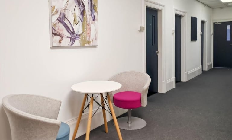 PRIVATE OFFICE SPACE, BEAUTY ROOMS, CREATIVE SPACE & HOT DESKS – HUDDERSFIELD TOWN CENTRE
