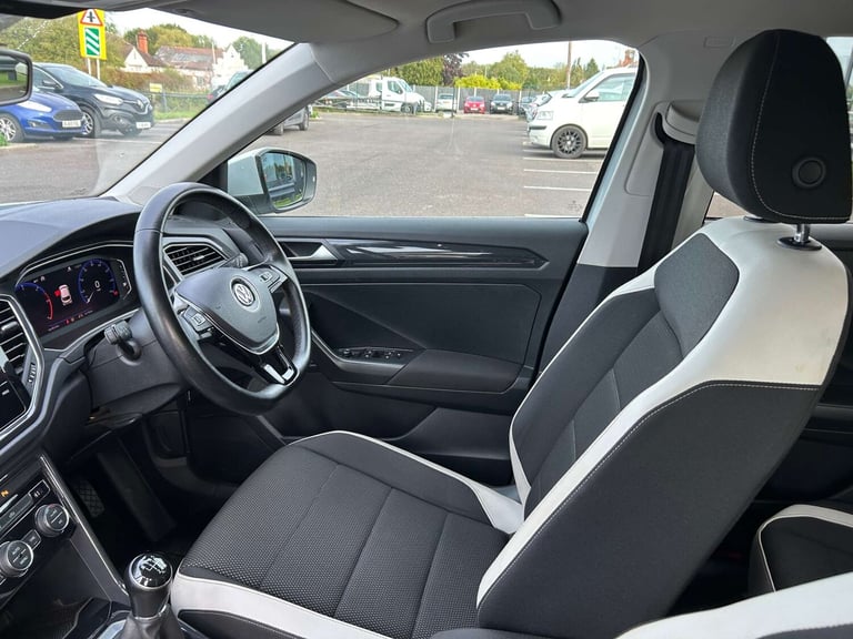 2018 Volkswagen T-Roc 2.0 T-Roc SEL TDI 4Motion 4WD 5dr SUV Diesel Manual