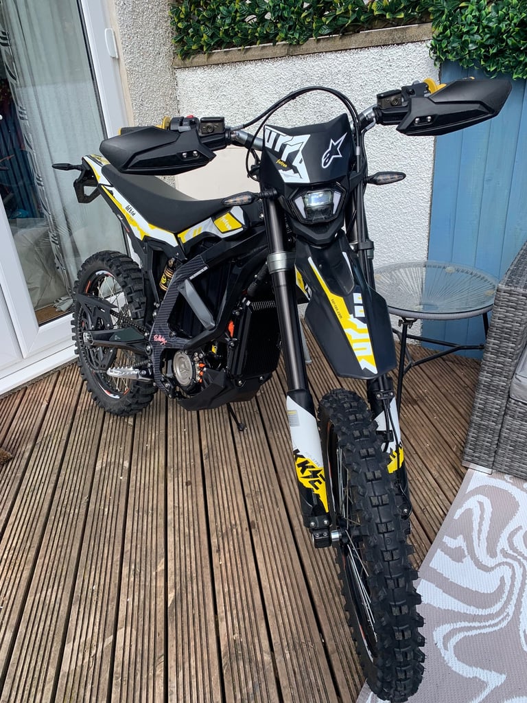 Surron ultra bee