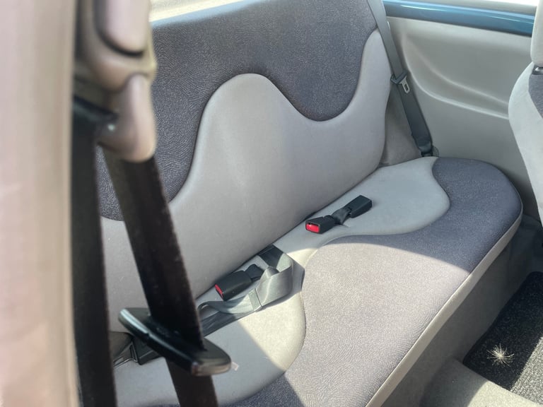 Nissan, MICRA, Hatchback, 2001, Manual, 998 (cc), 3 doors