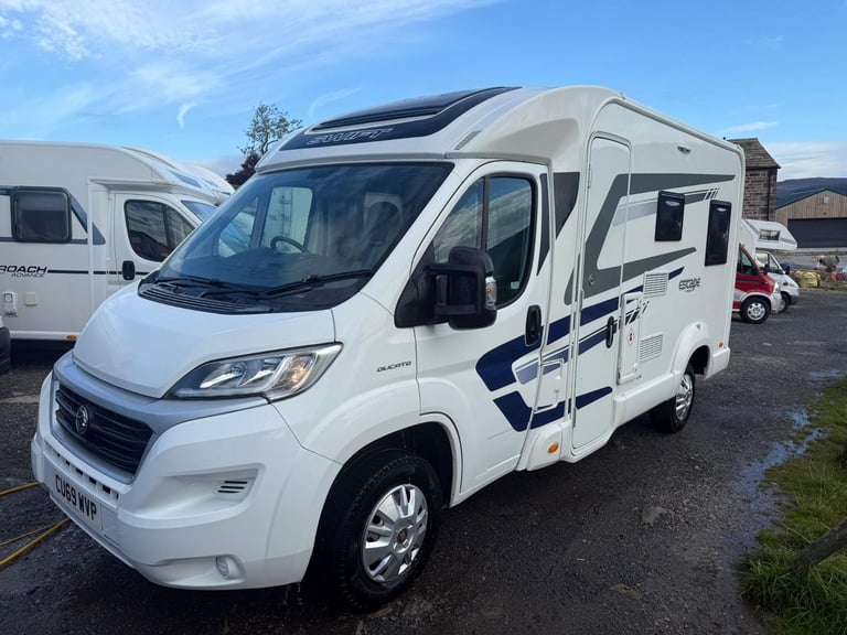 2019 - Swift C402 - 2.3ltr - 11,000 Miles - 2 Berth / 4 Belts 