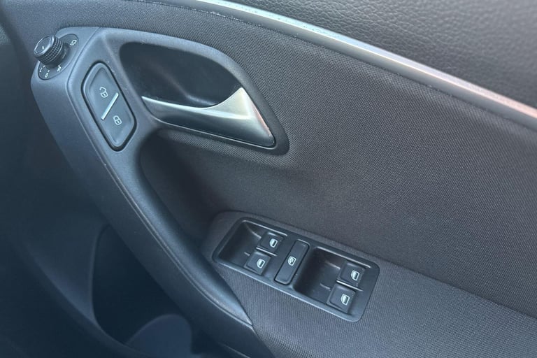 2017 Volkswagen Polo 1.0 Match Edition Euro 6 (s/s) 5dr Hatchback PETROL Manual