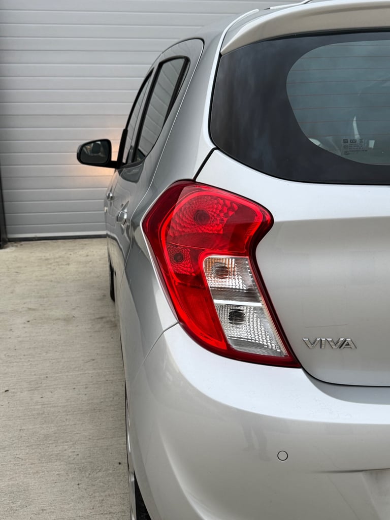 Vauxhall, VIVA, Hatchback, 2015, Manual, 999 (cc), 5 doors