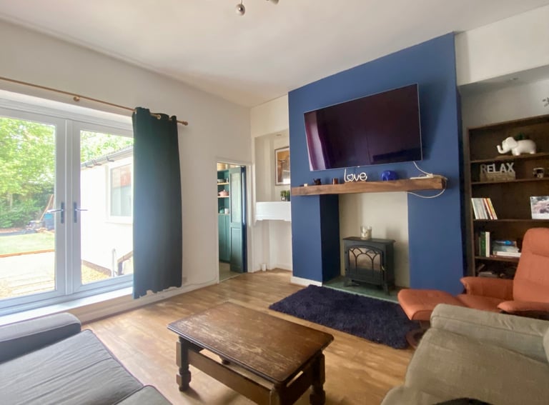  2-Bed Ground Floor Flat with Large Private Garden – Medium Term Only (6 Months) 
