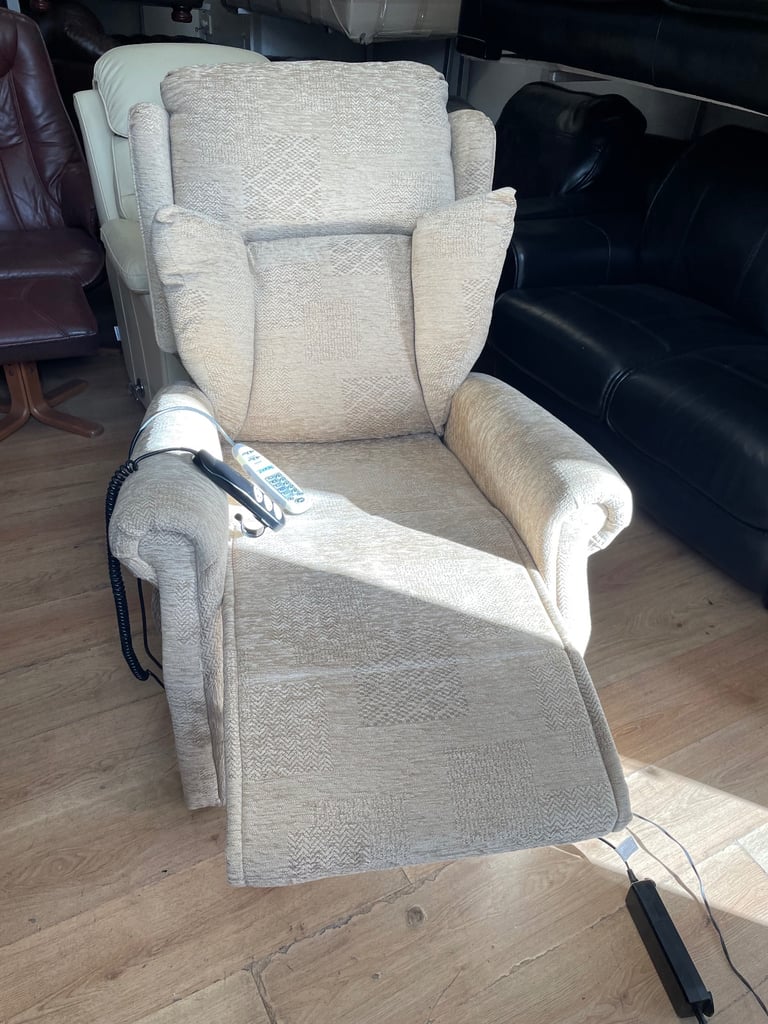 Quality second hand tilt and rise electric recliner chair 