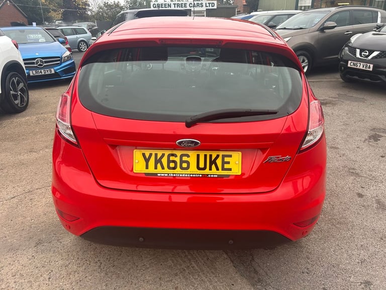 2016 Ford Fiesta 1.5 TDCi ECOnetic Zetec Hatchback 5dr Diesel Manual Euro 6 (s/s) (95 ps) Hatchba...