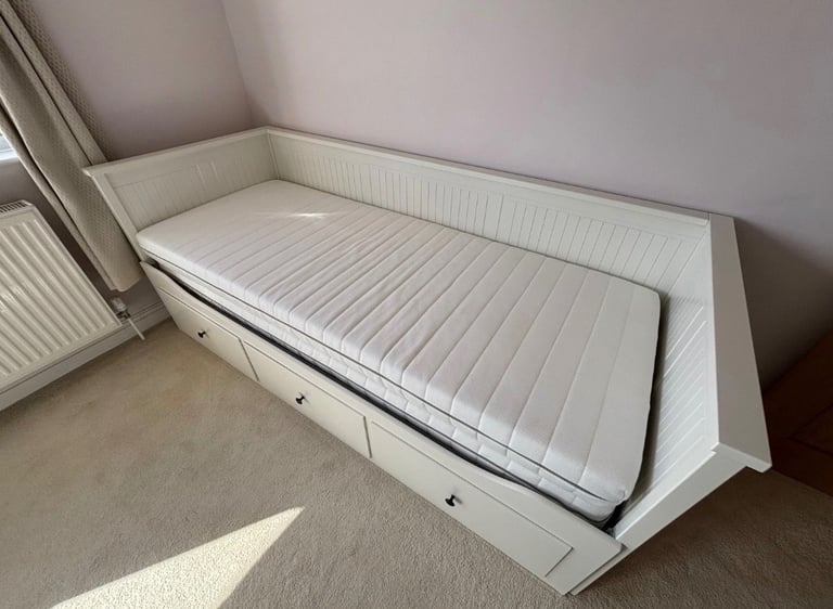 FREE DELIVERY - IKEA Hemnes Day bed + 2 Mattresses