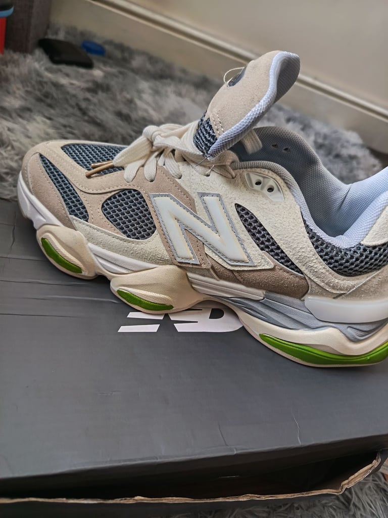 New Balance N9060 UK Size 9