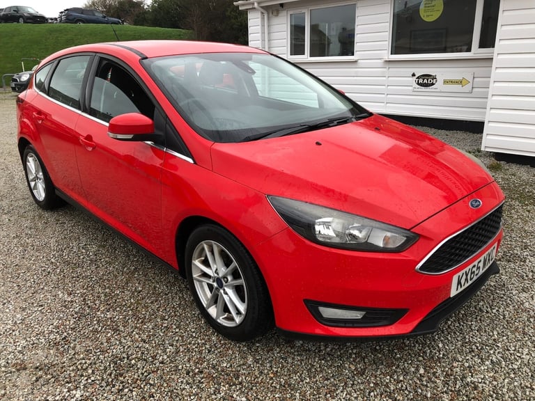 image for 2015 Ford Focus 1.5 TDCi 120 Zetec 5dr Hatchback Diesel Manual