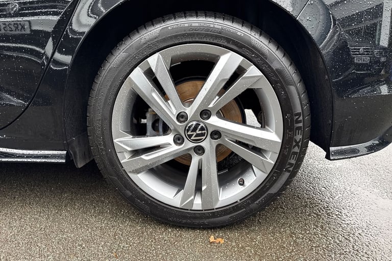 2024 Volkswagen Golf 1.5 TSI 150 R-Line 5dr |ACC | Spare Wheel | Navigation Hatchback Manual