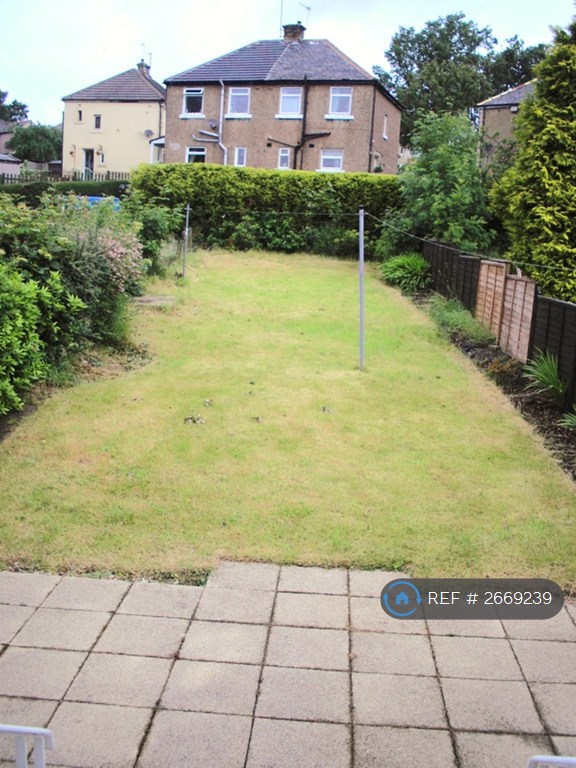 3 bedroom house in Ashbourne Road, Bradford, BD2 (3 bed) (#2669239)
