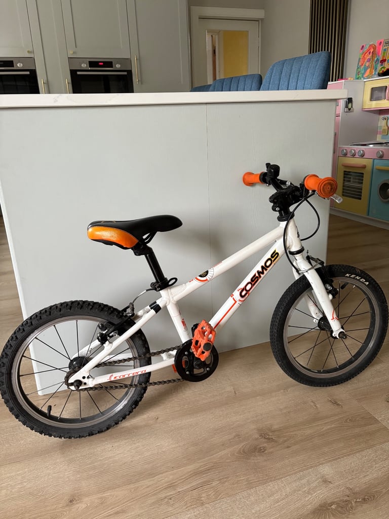 Carrera Cosmos 16” Wheel bike