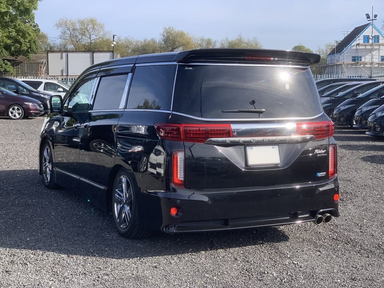 2011 Nissan Elgrand Rider PE52 3.5 V6 Automatic 7 Leather Seats MPV Petrol Automatic
