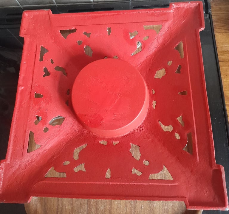 Cast Iron Square Red Stand Victorian Decorated for Real Christmas Tree up to 8ft