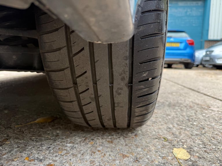 2015 BMW 3 Series 1.5 318i Sport Saloon 4dr Petrol Manual Euro 6 (s/s) (136 ps) SALOON Petrol Manual