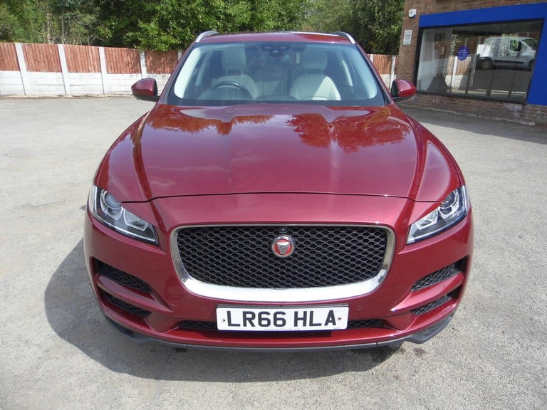 2016 Jaguar F-Pace 2.0d Prestige 5dr Auto AWD ESTATE DIESEL Automatic