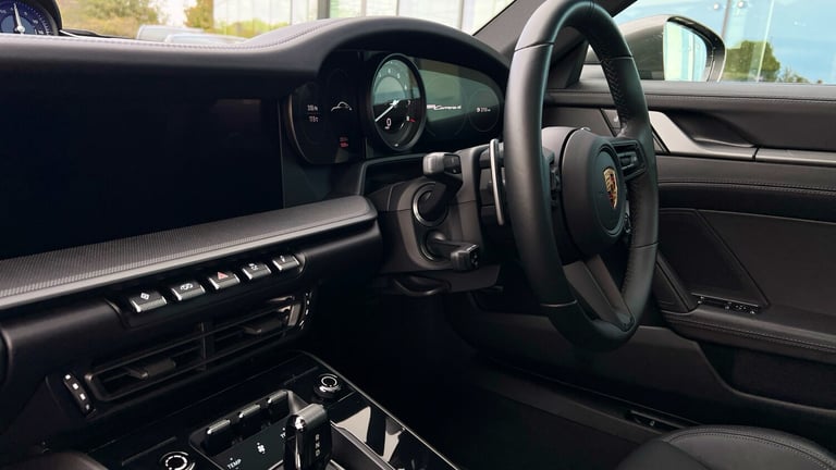 2024 Porsche 911 2dr PDK Petrol