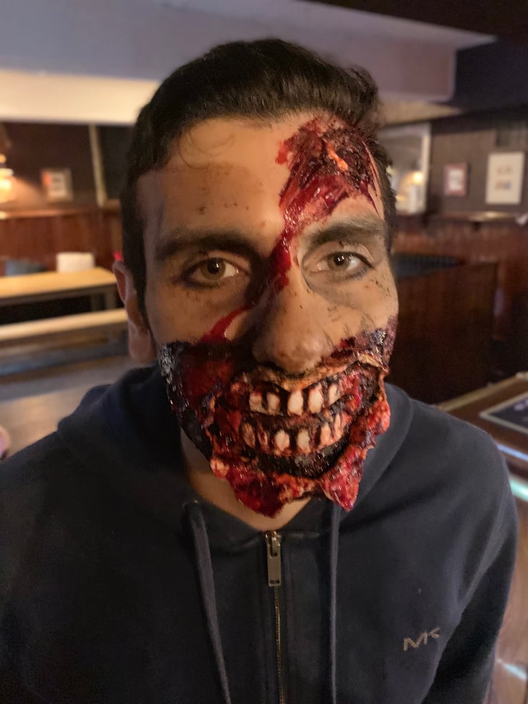 Essy Halloween Makeup