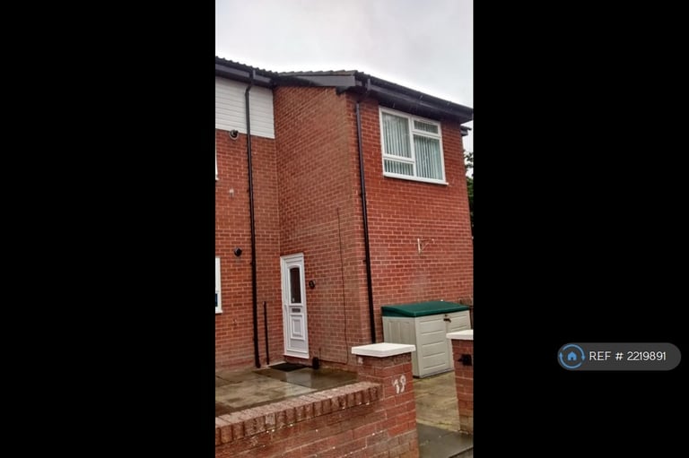 image for 2 bedroom flat in Crosby, Liverpool, L23 (2 bed) (#2219891)