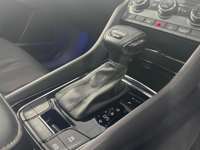 SKODA KODIAQ 2.0 TDI Laurin &amp; Klement DSG 4WD Euro 6 (s/s) 5dr (7 Seat) 2023