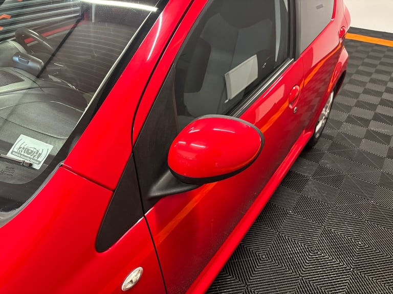 2014 Toyota AYGO 1.0 VVT-i Move with Style 5dr HATCHBACK Petrol Manual