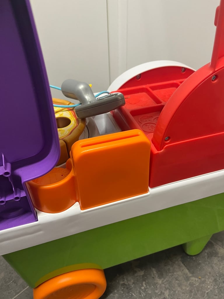 LeapFrog Build a Slice Pizza Cart Pretend Food Toddler Toy Music & songs Learn