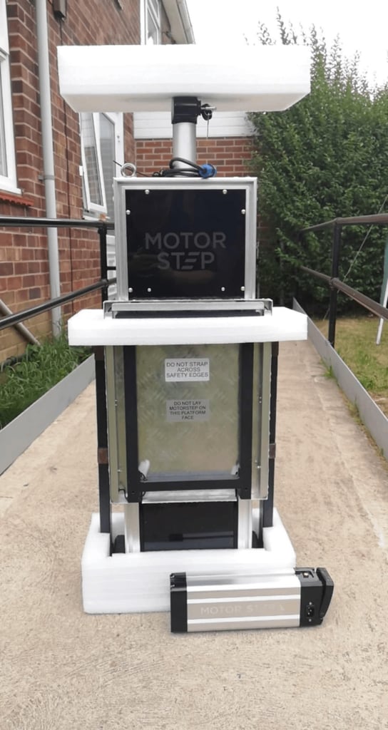 MOTORSTEP MS600 Freedom. Portable Electric Step Lift. with Built-in lithium-ion battery. As New