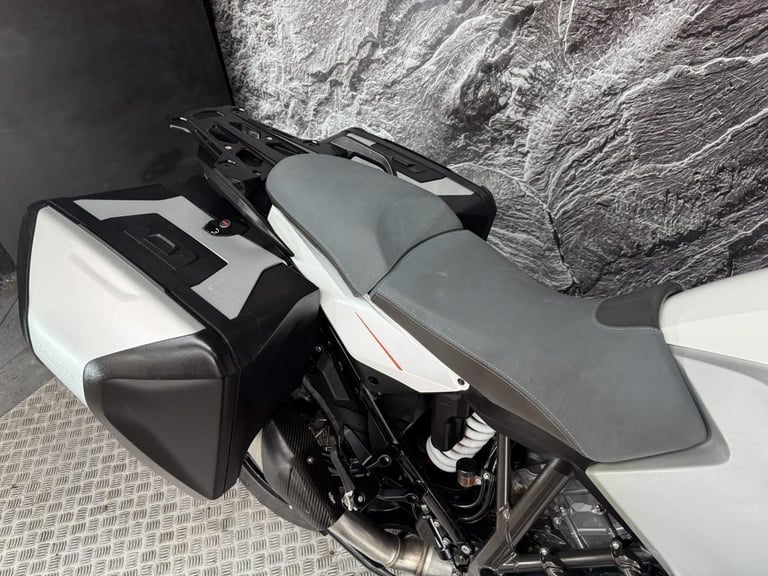 KTM 1290 SUPER ADVENTURE 2016