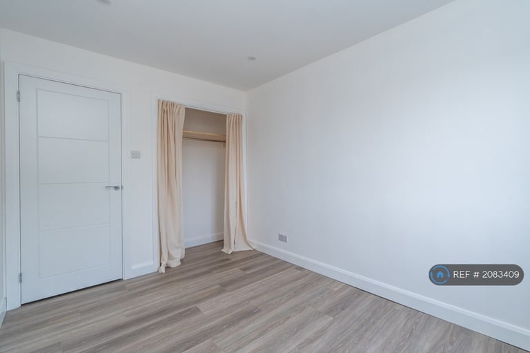 3 bedroom house in Hill Lane, Southampton, SO15 (3 bed) (#2083409)