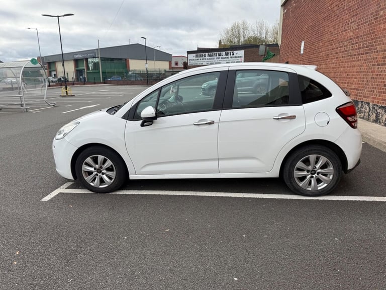 2014 Citroen C3 1.0 VTi VTR+ Euro 5 5dr HATCHBACK Petrol Manual