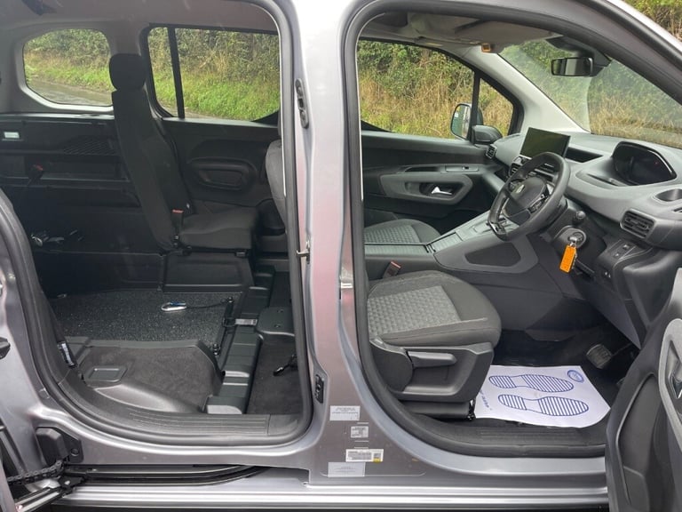 Peugeot Rifter 1.5 BlueHDi 130 Allure 5dr AUTOMATIC WHEELCHAIR ACCESSIBLE
