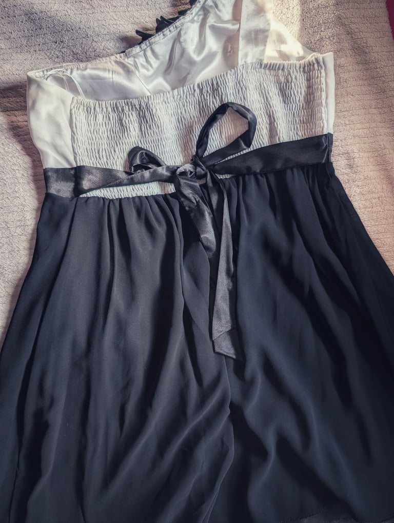 Black and white QUIZ DRESS 