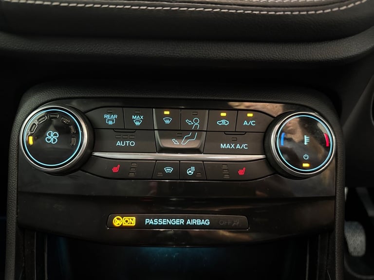 2022 Ford Puma 1.0 EcoBoost Hybrid mHEV 155 ST-Line Vignale 5dr Hatchback Petrol Manual