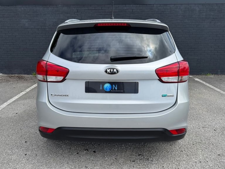 2016 Kia Carens 1.6 GDi SR7 *7 Seats, Park Sensors* MPV Petrol Manual