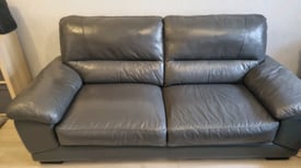 Grey 2&3 leather sofas 