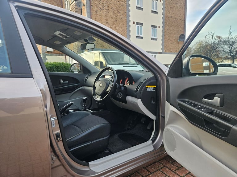 2008 Kia Ceed 1.6 5dr Manual 12Months Mot Ulez free 