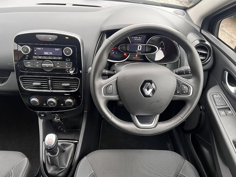  Renault Clio 1.5 dCi [90 Play Hatchback Diesel Manual