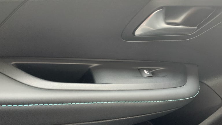 2022 Peugeot 208 1.2 PureTech Allure Premium + Hatchback 5dr Petrol Manual Euro 6 (s/s) (100 Hatc...