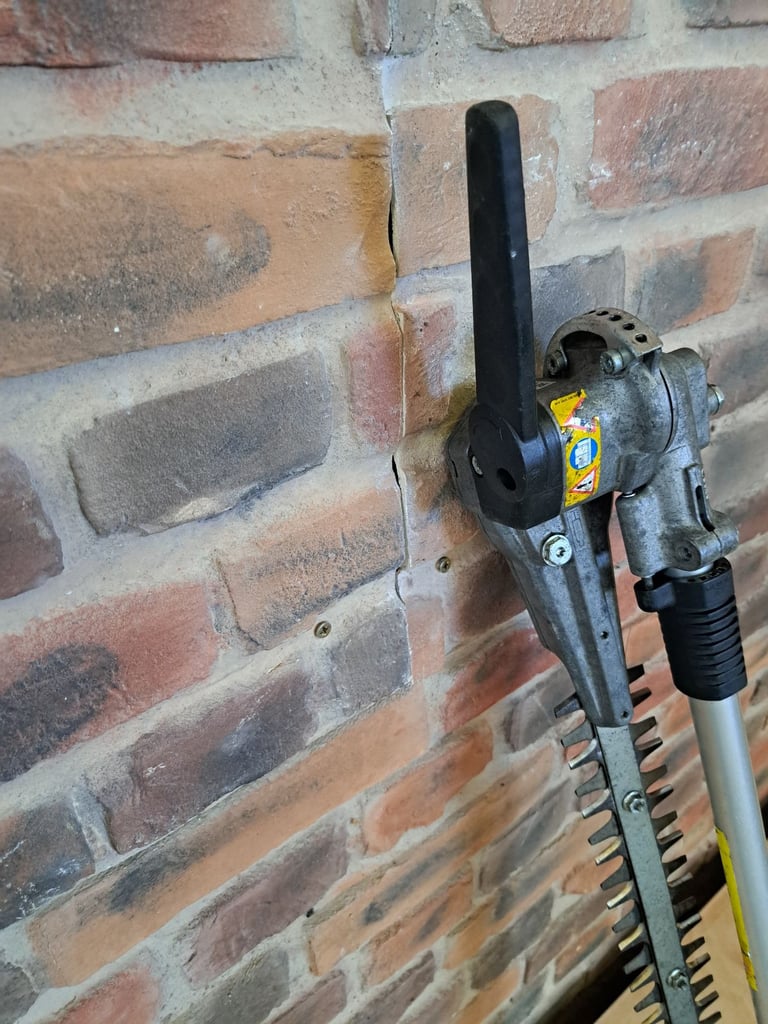 Stihl hedge cutting attachment 