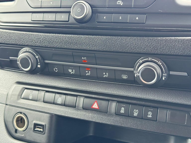 2022 Toyota PROACE CITY Verso 1.5D Combi Medium 5dr MPV DIESEL Manual