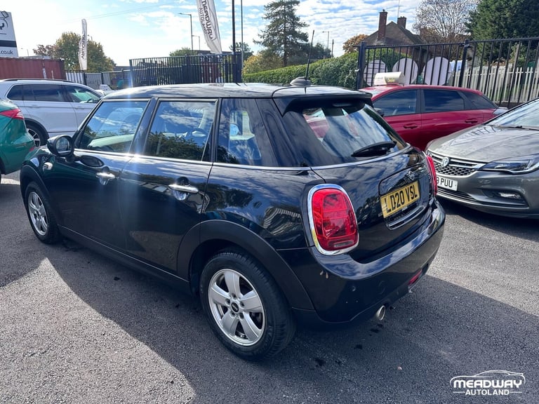 2020 MINI Hatch 1.5 Cooper Classic Euro 6 (s/s) 5dr HATCHBACK Petrol Manual