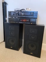 JVC receiver CD player and speakers HIFI